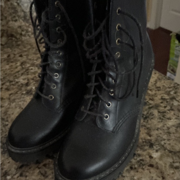 Dr. Martens Shoes - Dr. Martens Women's Black Lace-Up Chunky Heel Boots